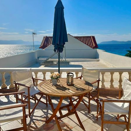 Villa Seabreeze Loutráki Exteriér fotografie