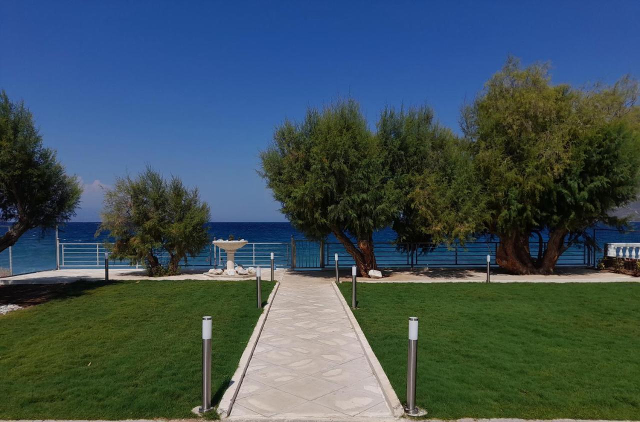 Villa Seabreeze Loutráki Exteriér fotografie