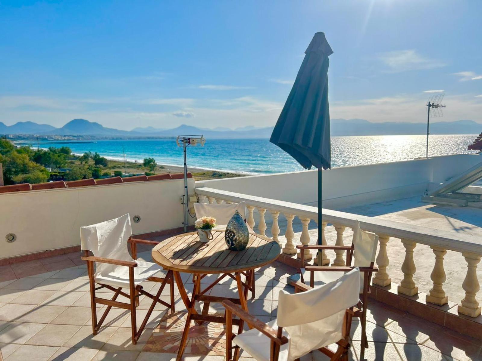 Villa Seabreeze Loutráki Exteriér fotografie